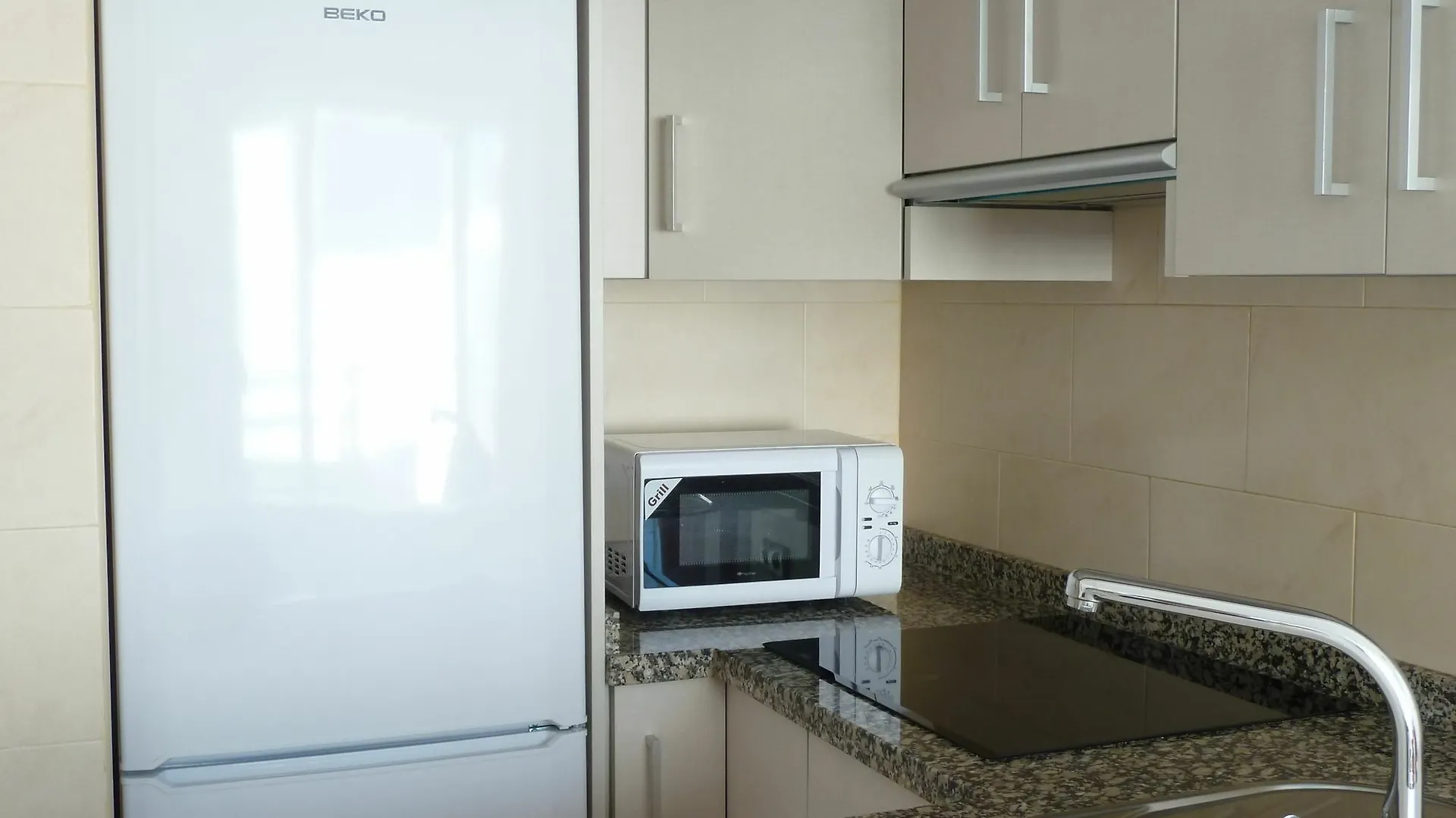 Sunny Apartments Studio Malaga 0*,  Spain